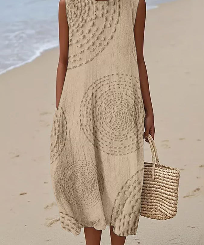 Hannah - Textured Sleeveless Maxi Dress