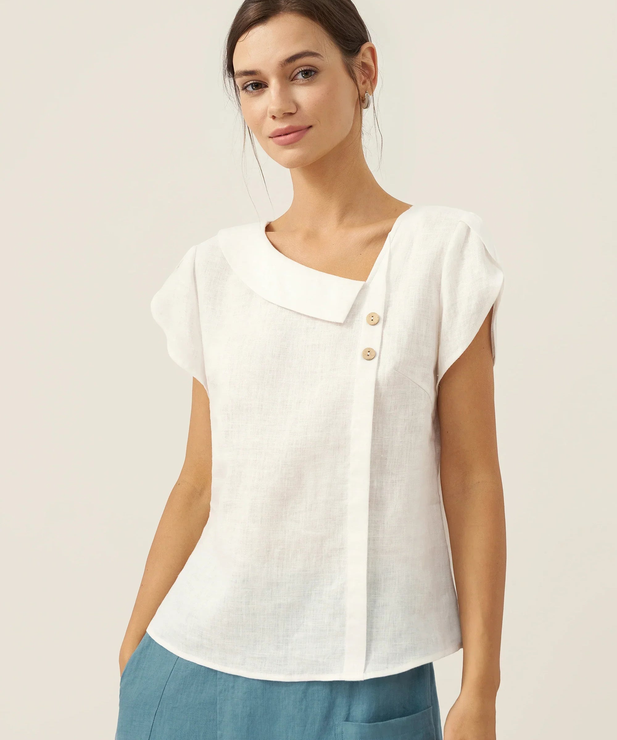 100% Linen Crescent Collar Flutter Sleeve Top FARA
