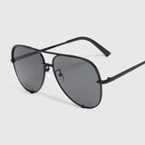 Tynzlee - Elegant Sunglasses