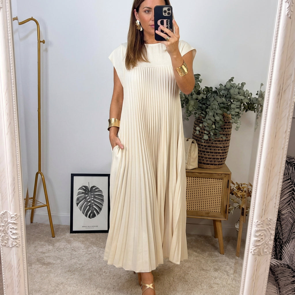 Anne - Timeless Comfort Dress